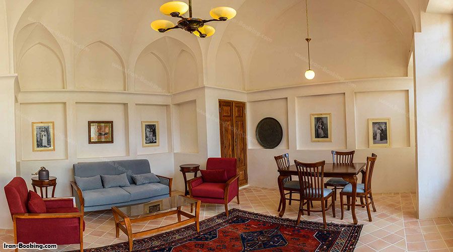 عکس داخل اقامتگاه سرای درب باغ کاشان