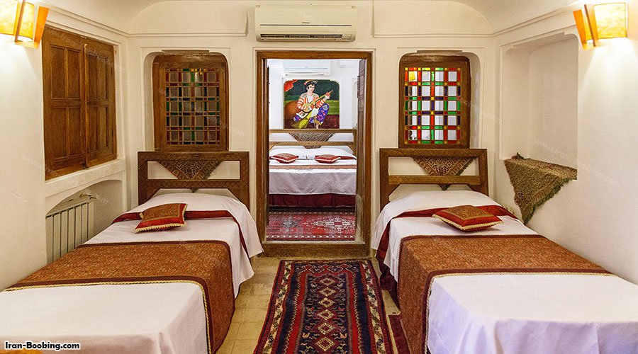 اتاق توئین هتل فهادان یزد