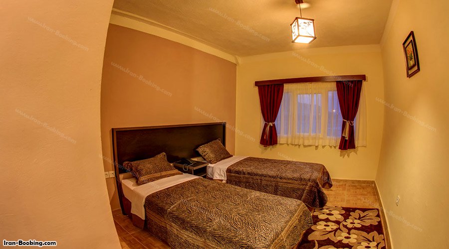 اتاق توئین هتل فولتون قشم