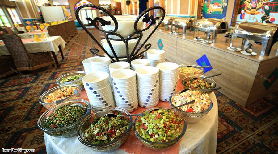 رستوران هتل باغ مشیر الممالک یزد