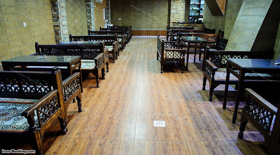 رستوران هتل گل پونه قشم