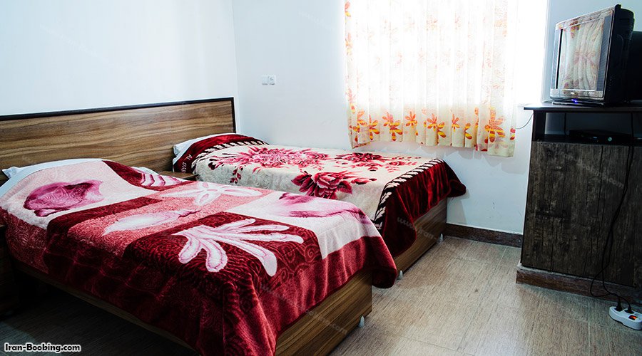 اتاق توئین هتل آپارتمان گل پونه قشم