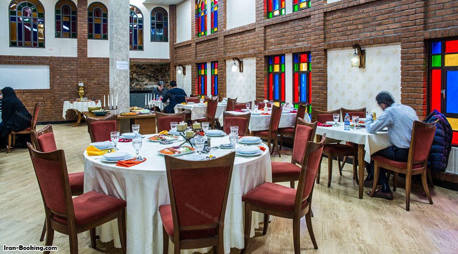 رستوران هتل بزرگ مراغه