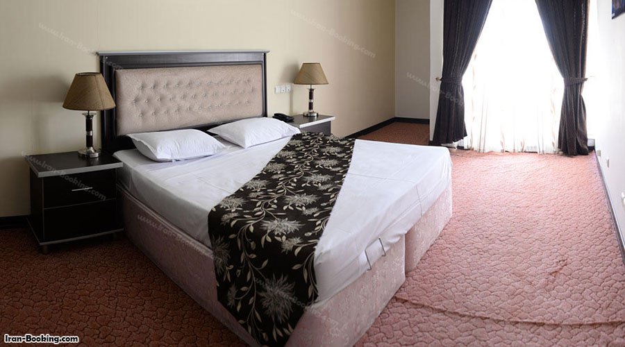 عکس اتاق هتل بزرگ مراغه دریای سابق