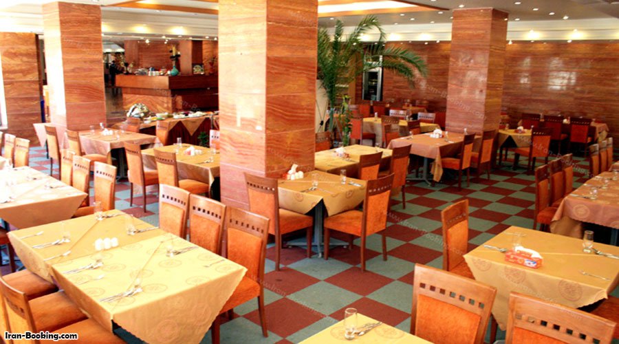 رستوران هتل بزرگ زنجان