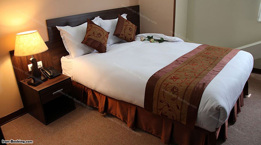 اتاق دو تخته هتل حجاب تهران