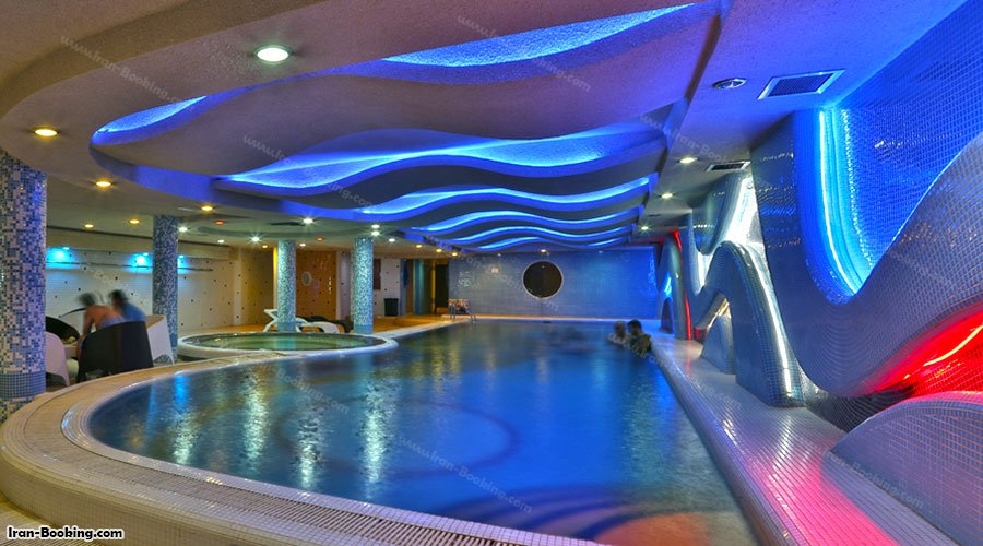 استخر هتل هما تهران