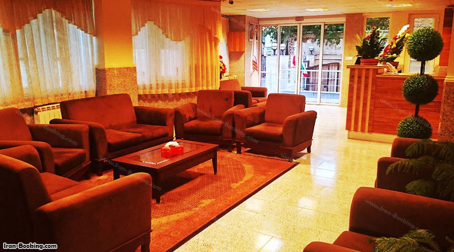 لابی هتل ایران پارک ارومیه