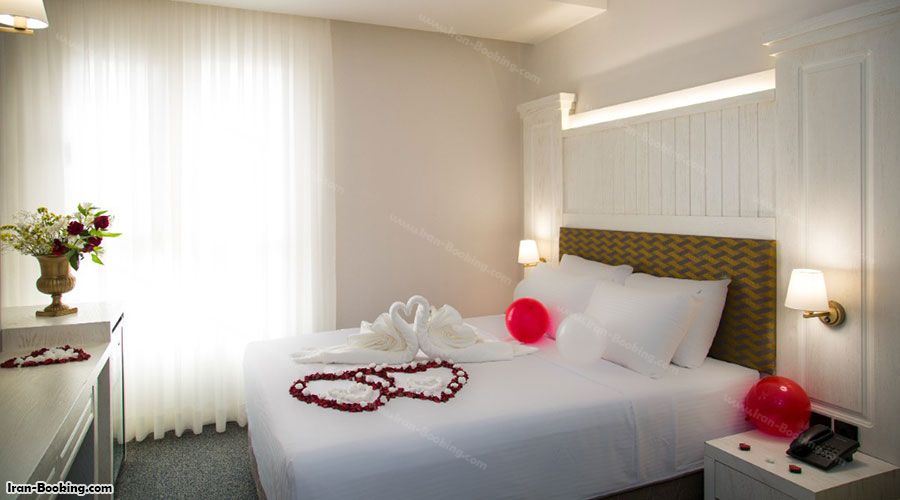 اتاق دوتخته هتل جوار الملک مشهد