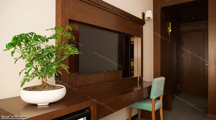 اتاق هتل جوار الملک مشهد