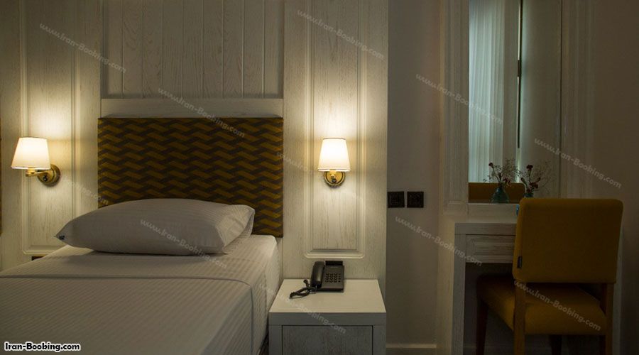 اتاق یک تخته هتل جوار الملک مشهد