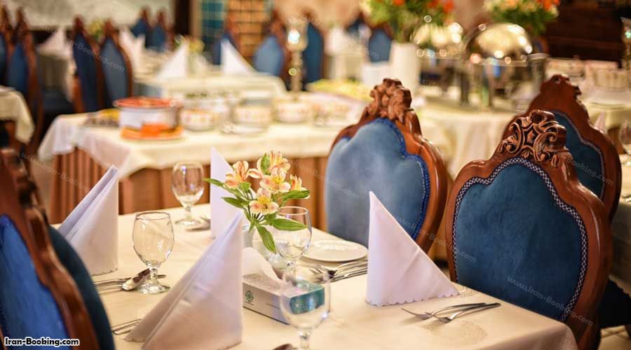 میز رستوران هتل کریمخان شیراز