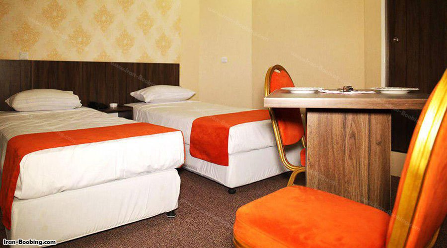 عکس اتاق هتل خاتم همدان