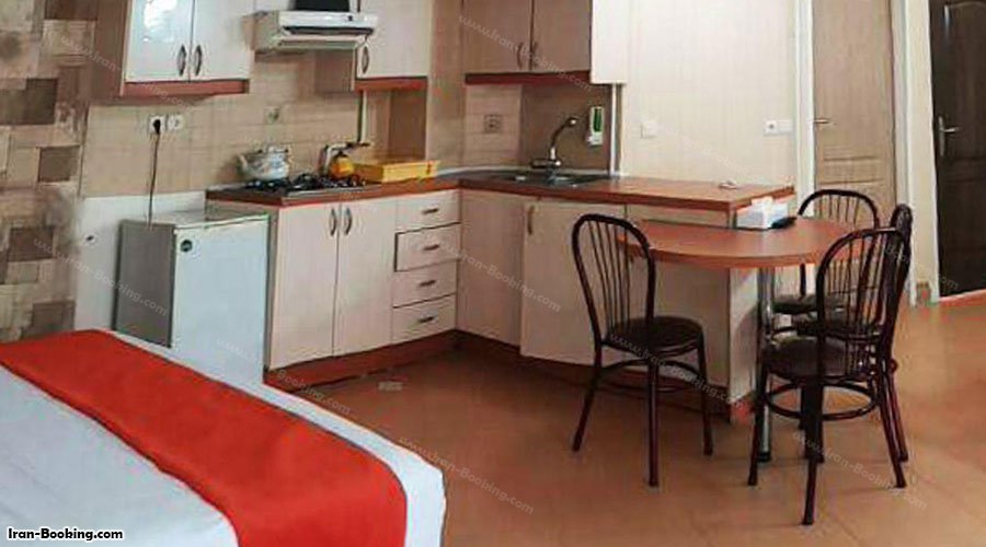 آشپزخانه اتاق هتل خاتم همدان