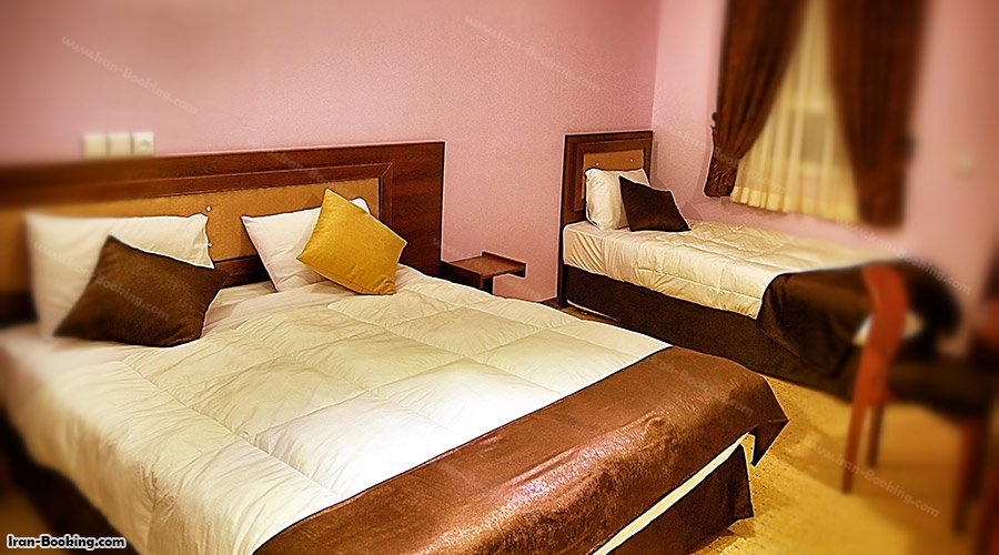 اتاق سه تخته هتل کیمیا 4 قشم