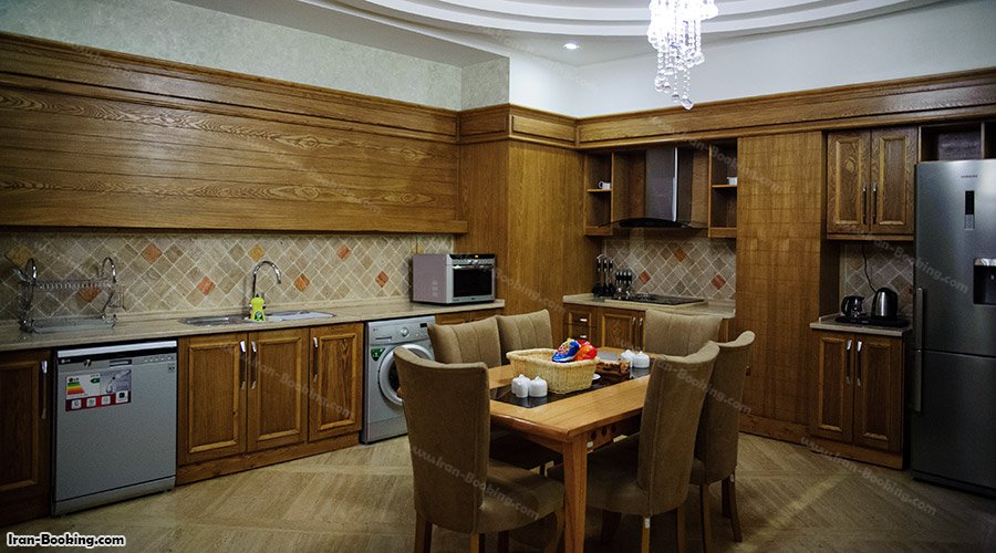 آشپزخانه سوئیت هتل کوثر ناب مشهد