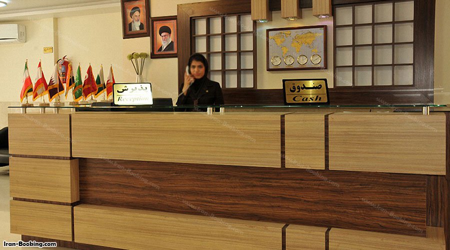 پذیرش هتل آپارتمان لبخند مشهد