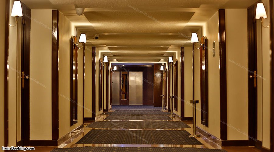 راهرو هتل لاله سرعین