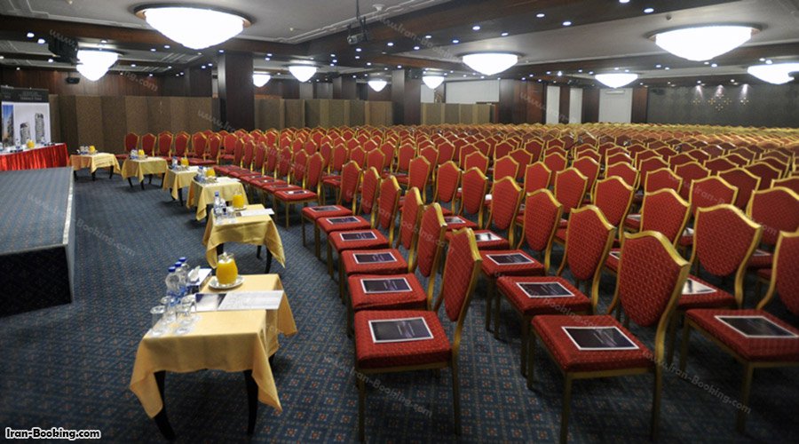 میتینگ روم هتل لاله تهران