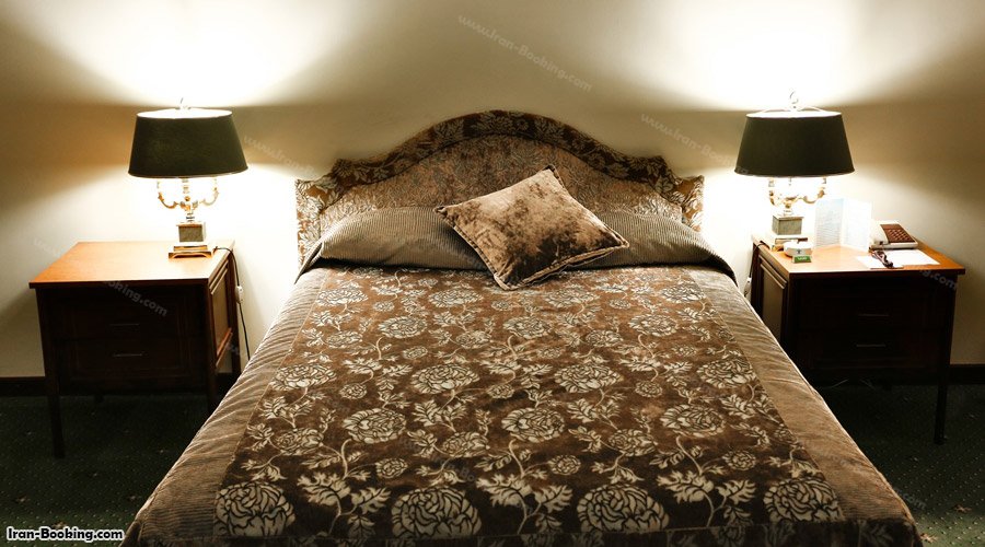 اتاق دبل هتل لاله تهران