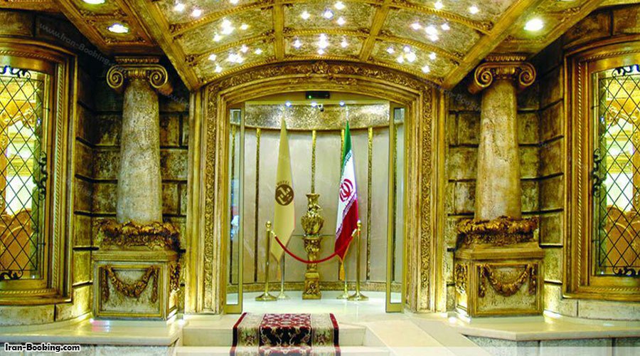 ورودی هتل میامی مشهد