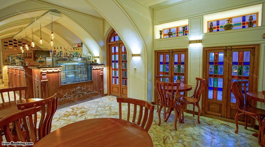 کافشی شاپ هتل سنتی میناس اصفهان