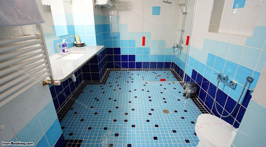سرویس بهداشتی اتاق هتل سنتی میناس اصفهان