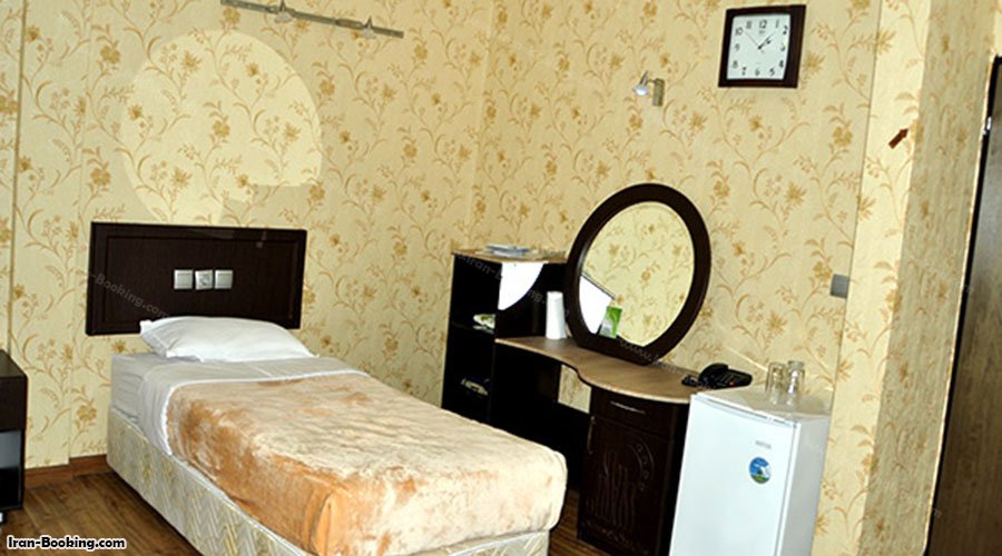 اتاق یک تخته هتل کوهستان بیرجند