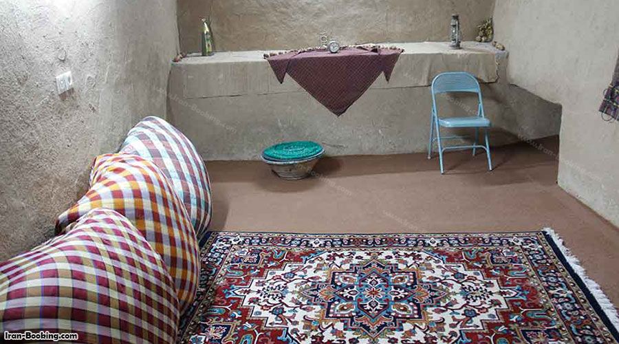 اتاق بومگردی نار تی‌ تی تفت