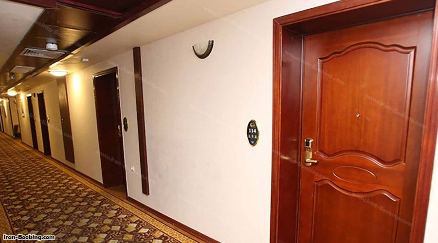 راهرو هتل پارمیدا کیش