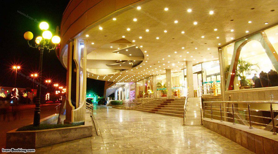 ورودی هتل پارمیس کیش