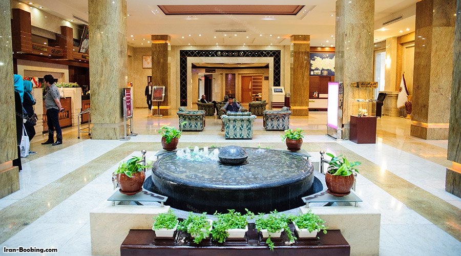 عکس لابی هتل پارس مشهد