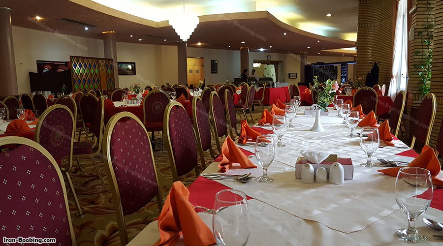 رستوران هتل کاروانسرای آبادان