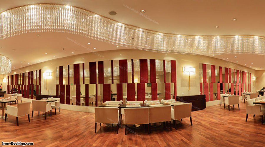 رستوران نیلو هتل آزادی تهران