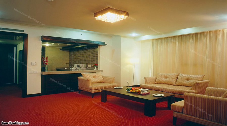 سوئیت هتل پارسیان کرمانشاه