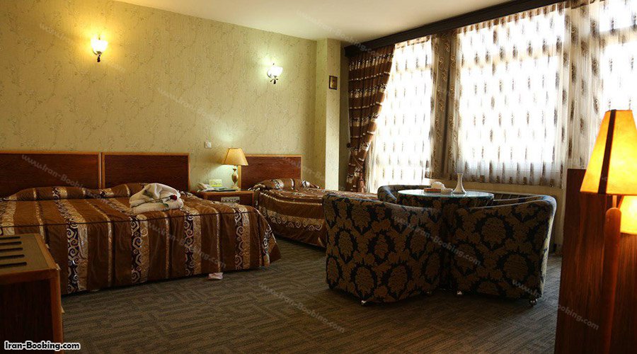 عکس اتاق دبل هتل پارسیان سوئیت اصفهان