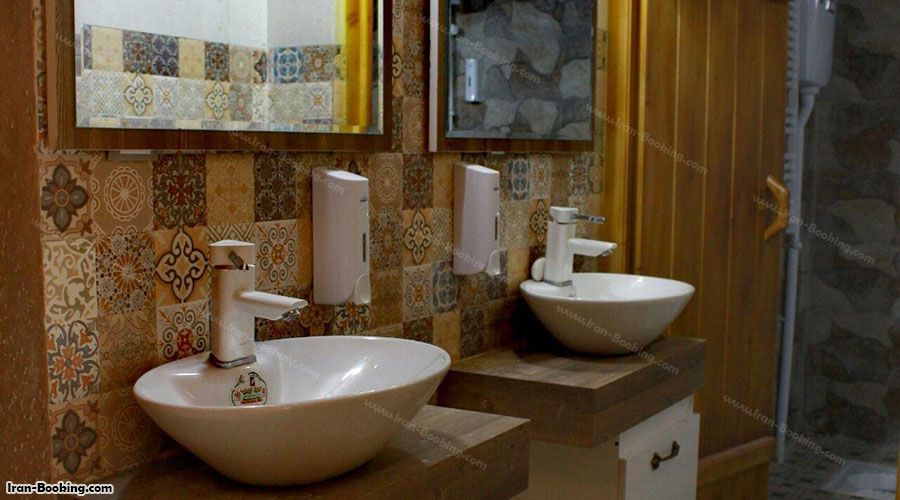 سرویس بهداشتی اقامتگاه بوم گردی پایو
