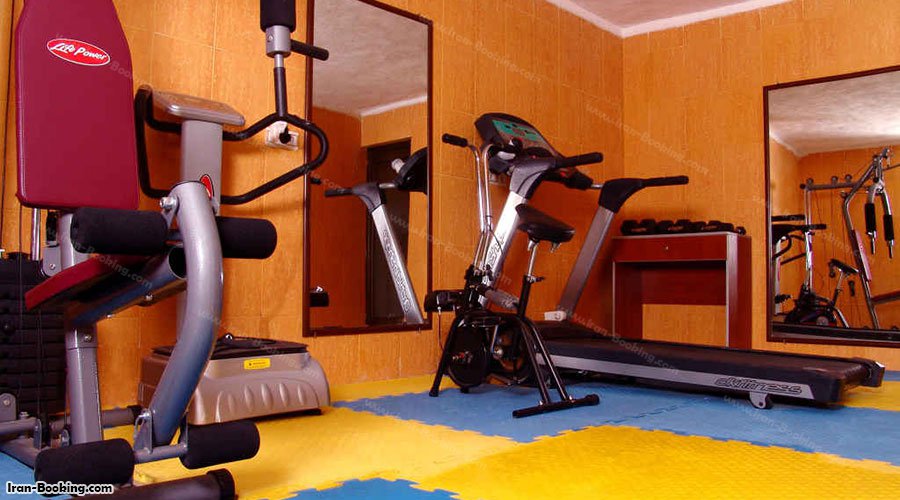 سالن بدنسازی هتل پرشیا اهواز