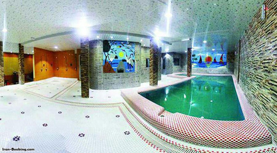 استخر هتل رضوان سرعین