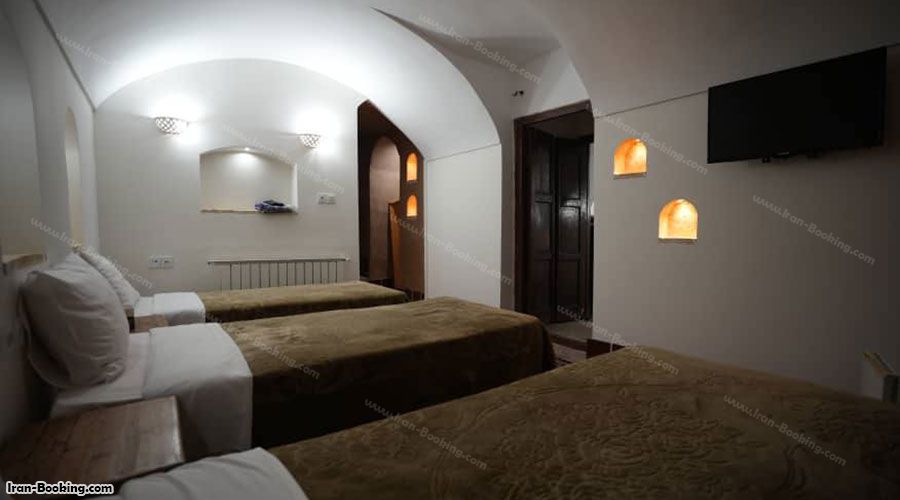 اتاق هتل سنتی رز یزد