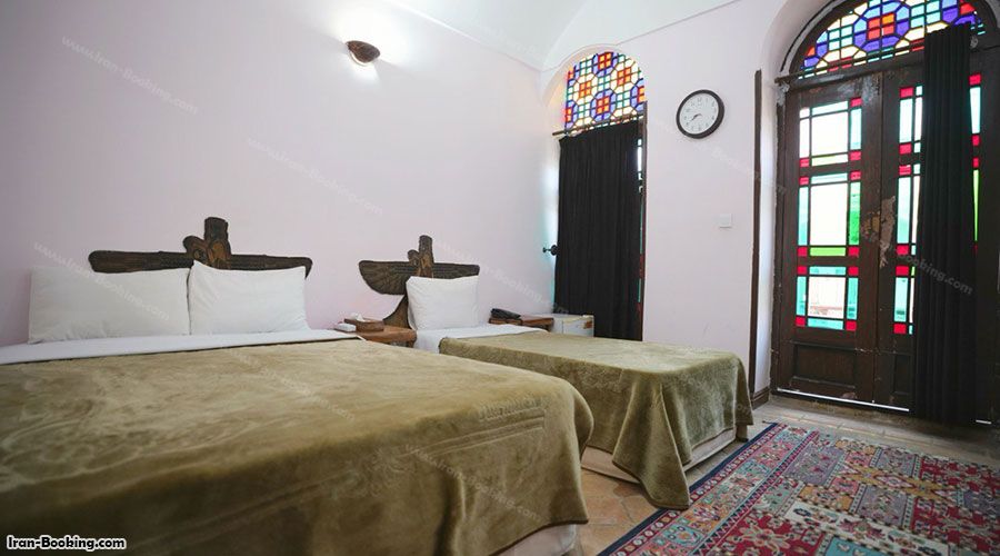 نمای اتاق هتل سنتی رز یزد