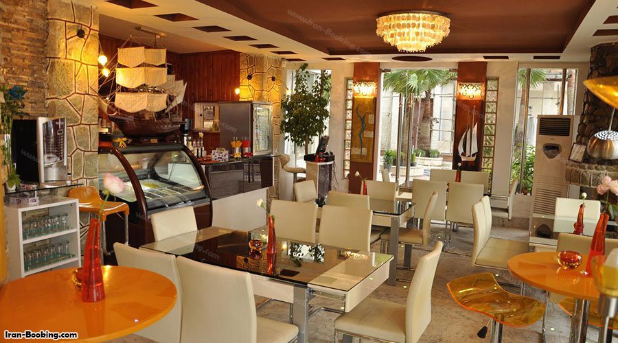 کافی شاپ هتل صدف محمود آباد