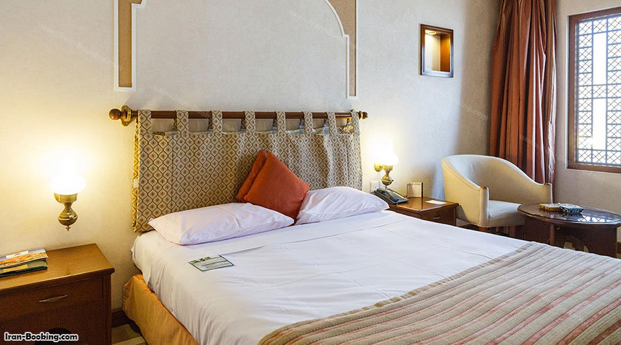 اتاق هتل صفائیه یزد