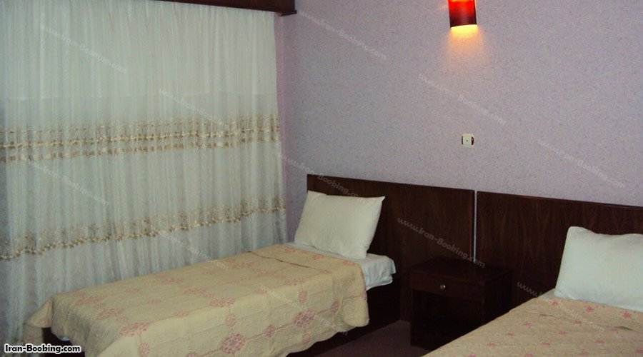 اتاق توئین هتل آپارتمان سفیر قشم
