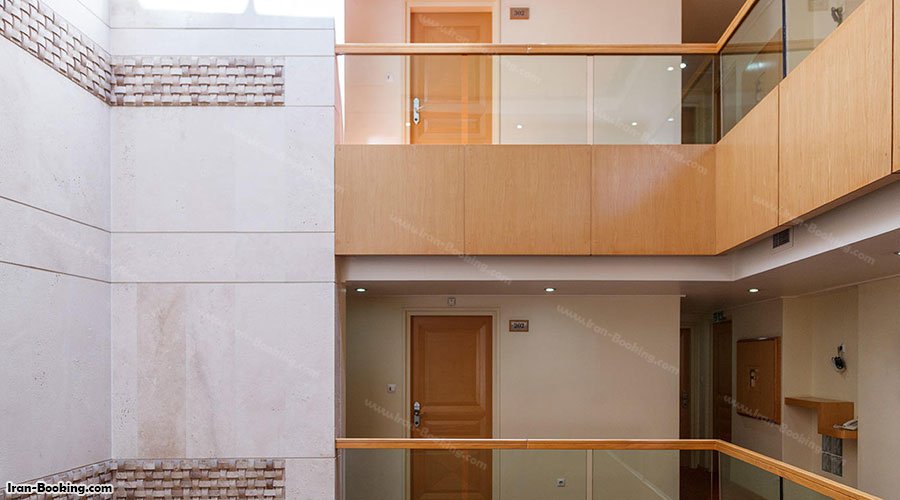 فضای داخلی هتل ساینا تهران