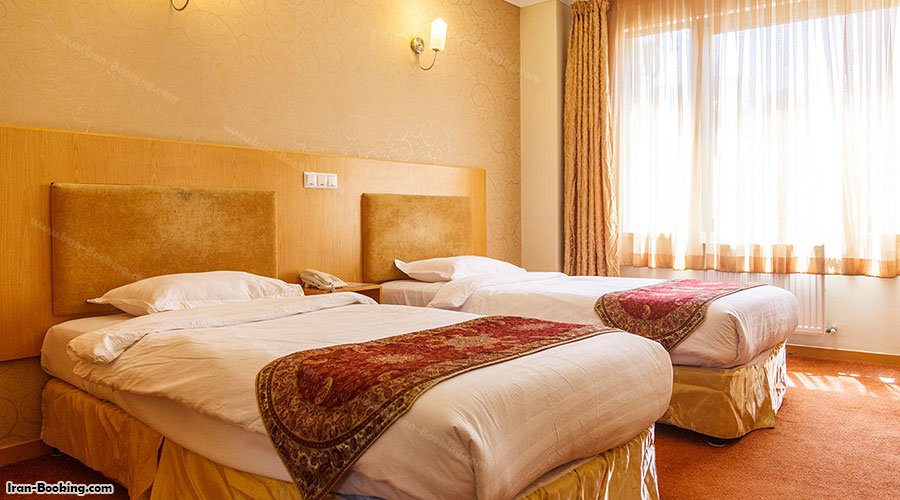 اتاق توئین هتل ساینا تهران