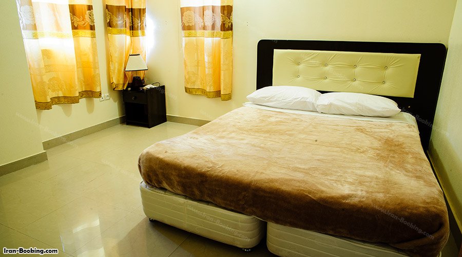 تخت اتاق هتل سما 1 قشم
