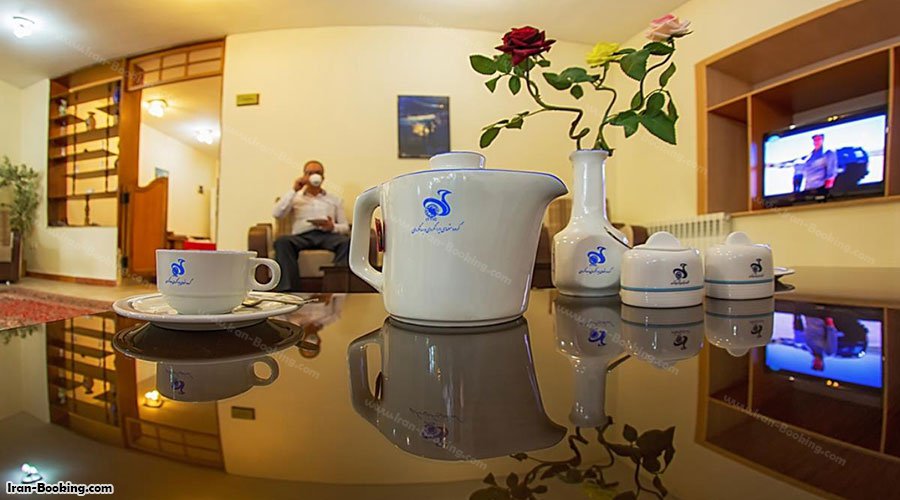 کافی شاپ هتل جهانگردی سراب