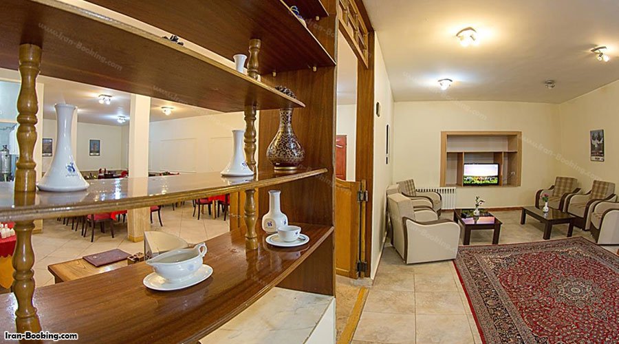 لابی هتل جهانگردی سراب