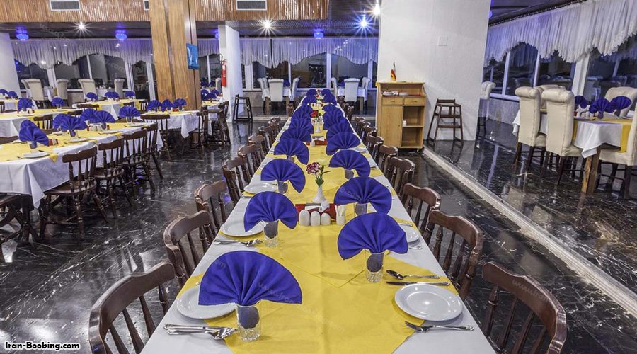 عکس رستوران هتل سفید کنار انزلی